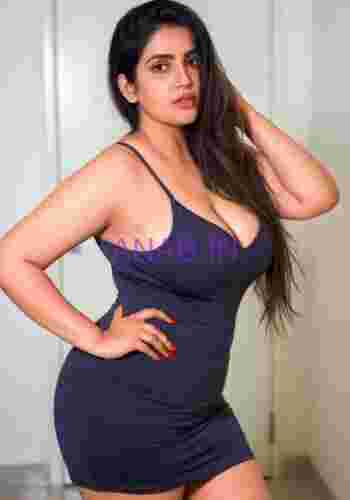 Hot Housewife Mahak Sharma 😈 Your Naughty Married Punjabi Escort in Amritsar for Secret Affairs 💋 Day Night Availability