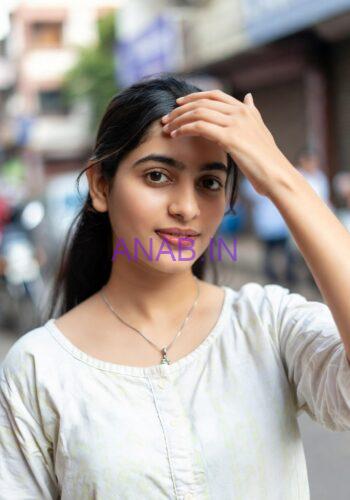 🔥👅 Tempting Pooja: 24-Yr Horny College Call Girls Vixen Spicing Evenings! 💃🍑